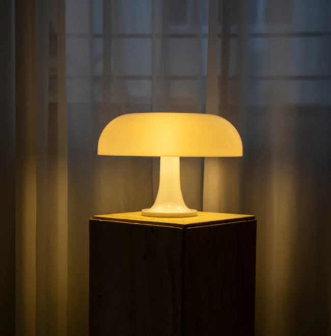 Floroux de Table Champignon - Éclairage moderne au design minimaliste et LED rechargeable