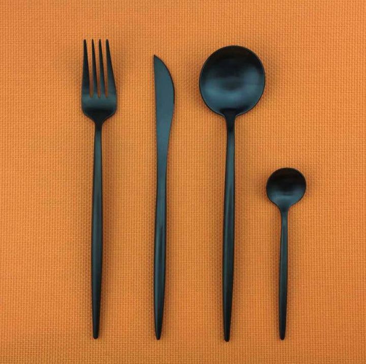 Couverts en acier inoxydable de luxe : Dîner élégant pour chaque occasion