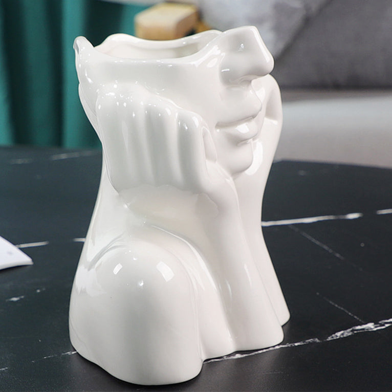 Vase Floroux en céramique figurine fille blanche