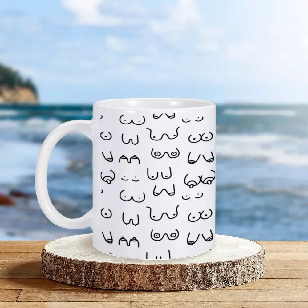Tasse à café originale et amusante en céramique avec motif de seins