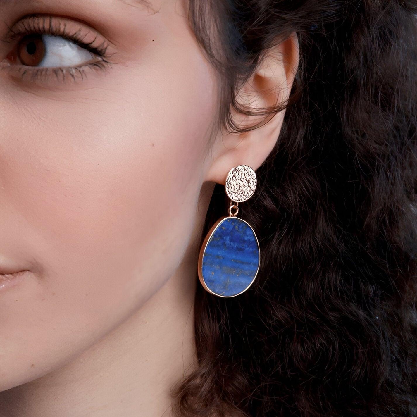 Althea - Boucles d'oreilles Luxe avec Lapis et Œil de Tigre