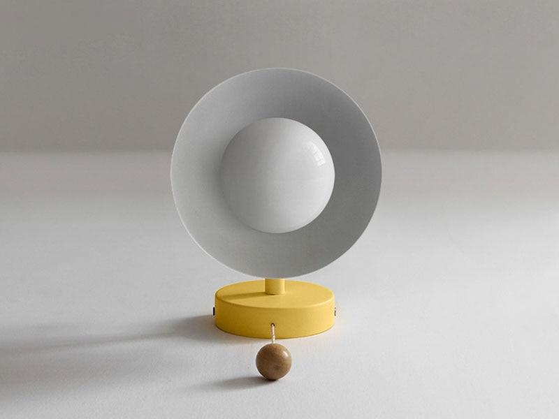 Applique colorée en bois et métal en forme de boule avec corde d'activation - Soldes