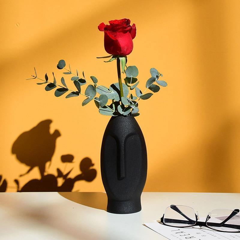 Abstract ceramic vase Floroux with face design | Modern decorative accent | Timeless & elegant