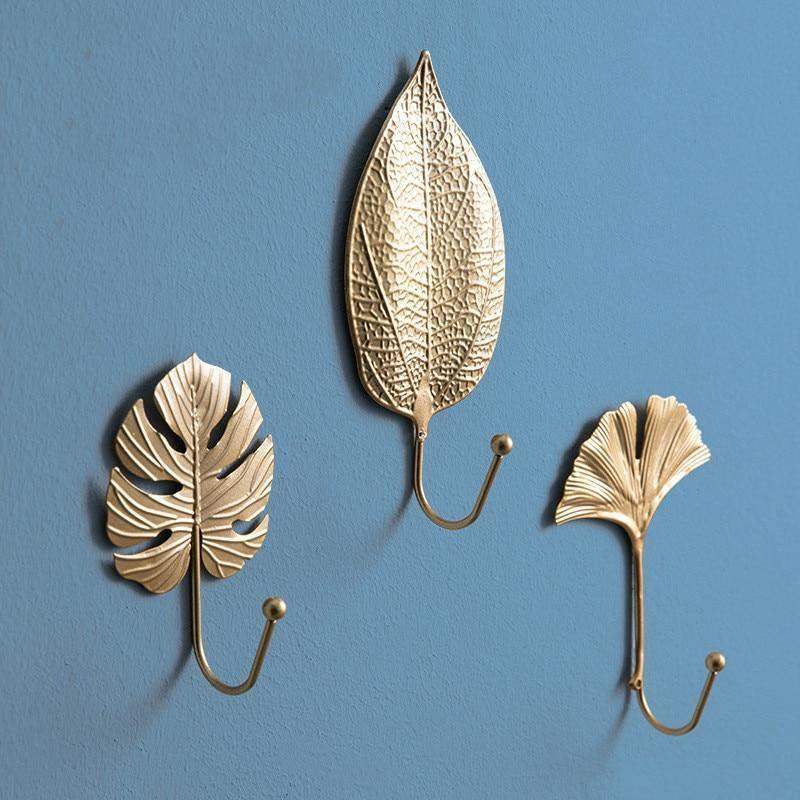 Crochet mural en métal Floroux en forme de feuille | Décor élégant et fonctionnel | Disponible en or et bleu