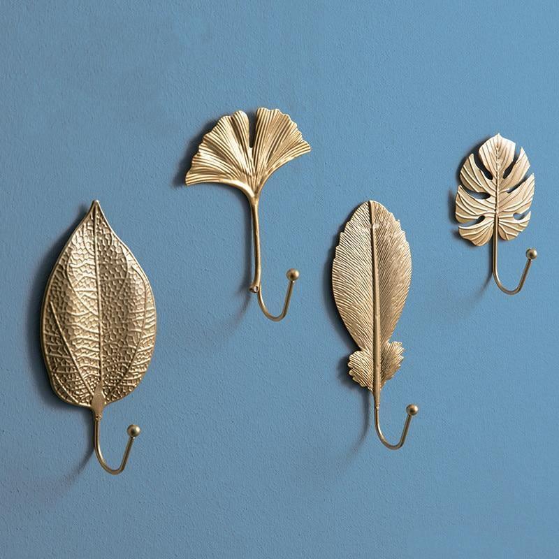 Crochet mural en métal Floroux en forme de feuille | Décor élégant et fonctionnel | Disponible en or et bleu