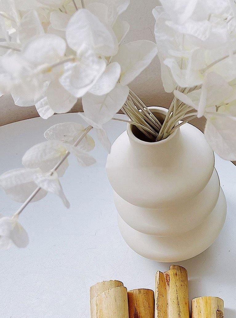 Abstract ceramic vase Floroux | Timeless decor | Versatile elegance