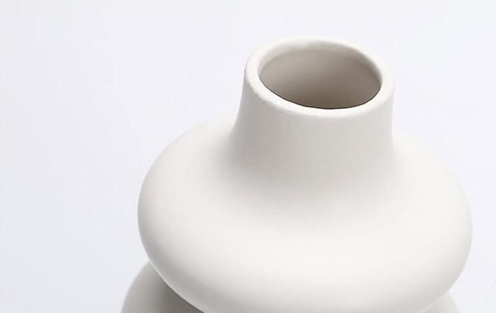 Abstract ceramic vase Floroux | Timeless decor | Versatile elegance