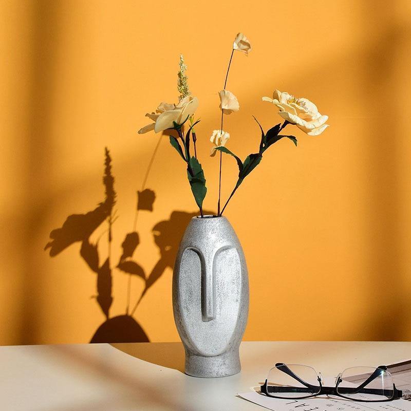 Abstract ceramic vase Floroux with face design | Modern decorative accent | Timeless & elegant