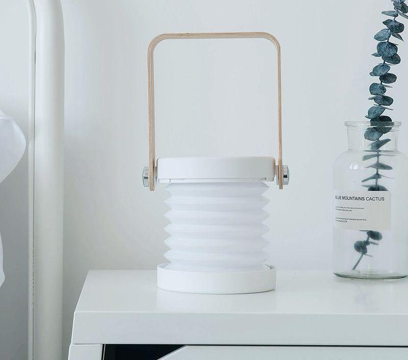 CompactGlow Lantern – Lampe Portable et Pliable
