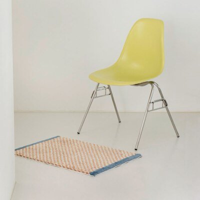 Tapis de salle de bain doux et moelleux avec motif à carreaux