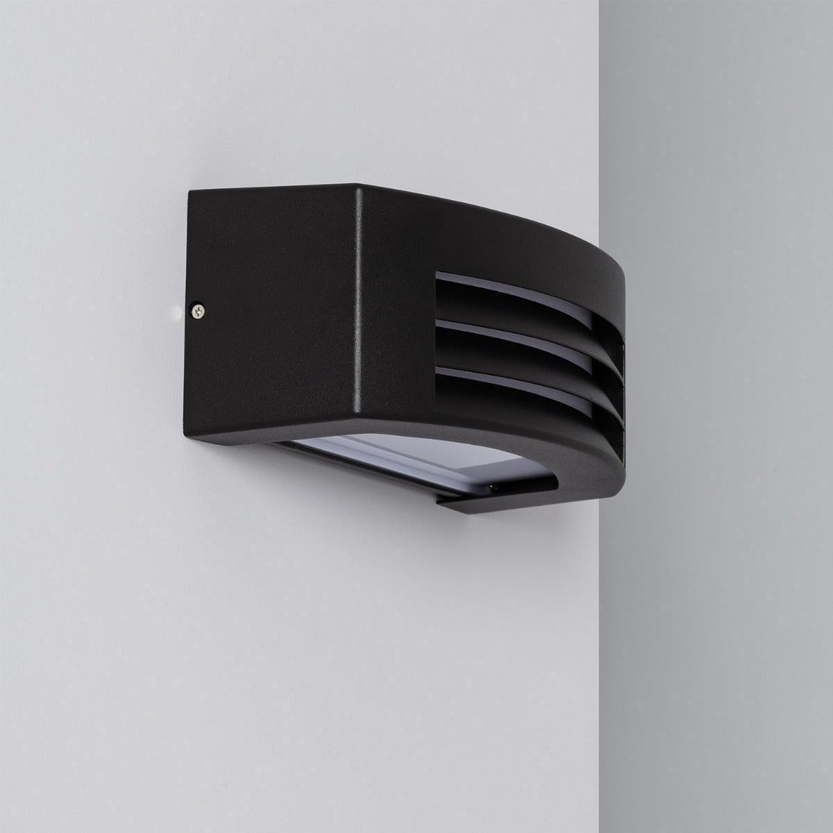 GardaOutdoor Light – Robuste Applique Murale Noire IP54
