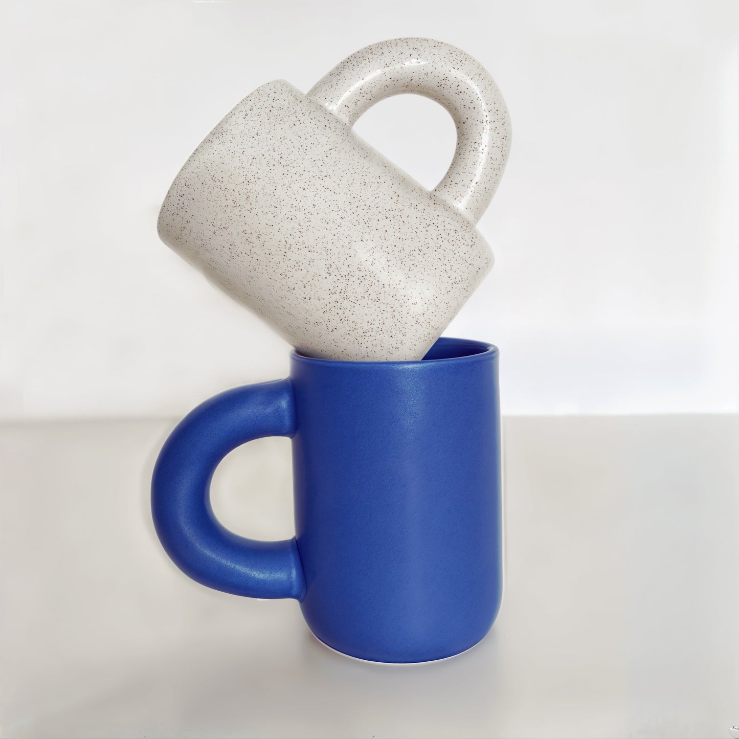 Athenea Cup – Tasse en Porcelaine de Luxe avec Design Géométrique