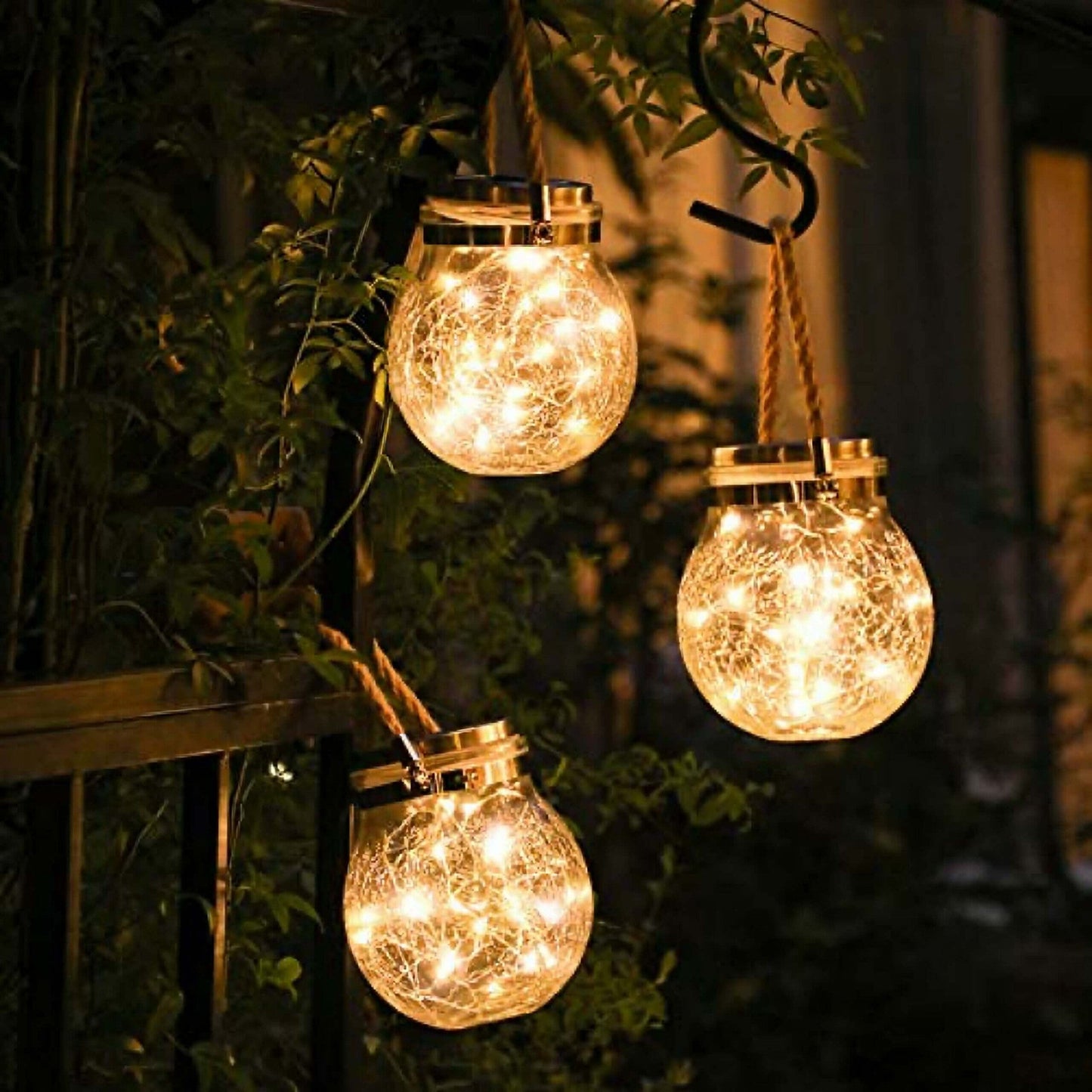 Floroux – Lampe de table en verre alimentée par solaire pour une lumière conviviale et écologique