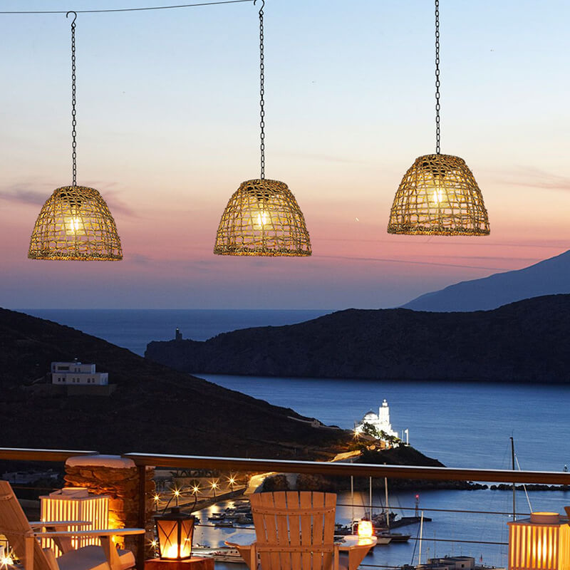 Floroux Solar Suspension Luminaire | Design en fer et rotin | Résistant aux intempéries | Éclairage LED | Pour terrasse & jardin