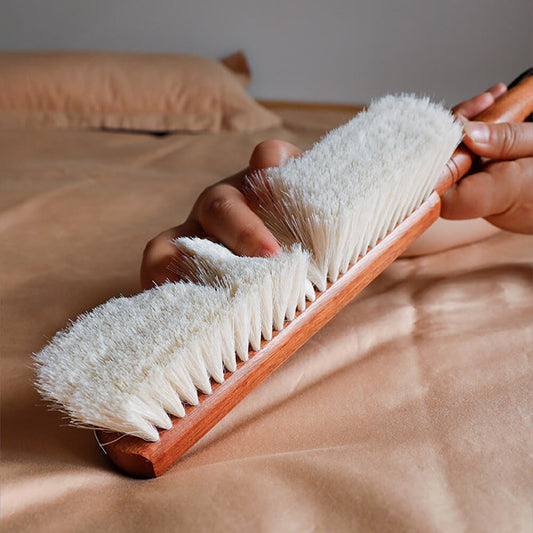 Brosse de nettoyage multifonctionnelle en poils de laine avec poignée en bois de santal