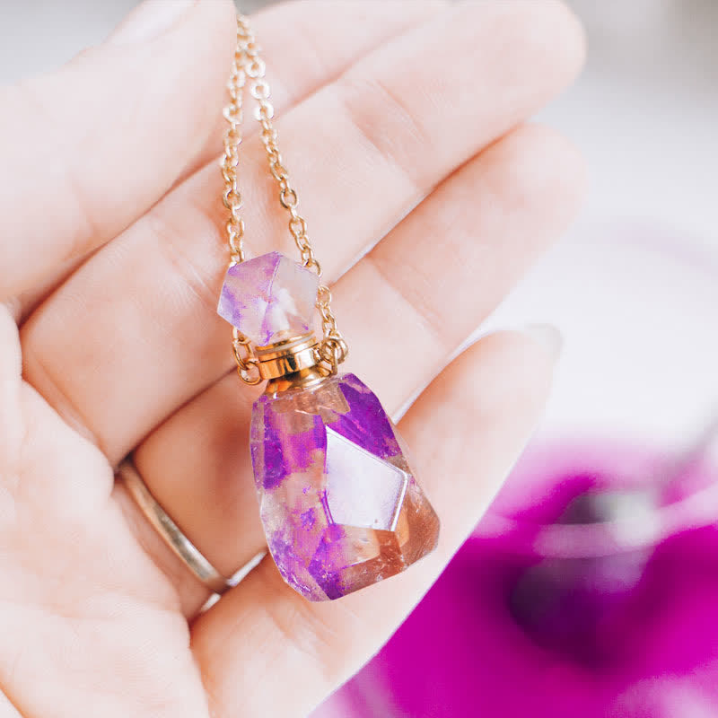 Collier Élégant avec Flacon de Parfum en Cristal - Iris