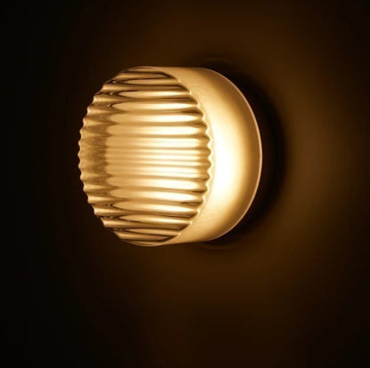 LumLight Lampe Murale LED Élégante - Pour un Confort de Vie Moderne et Durable