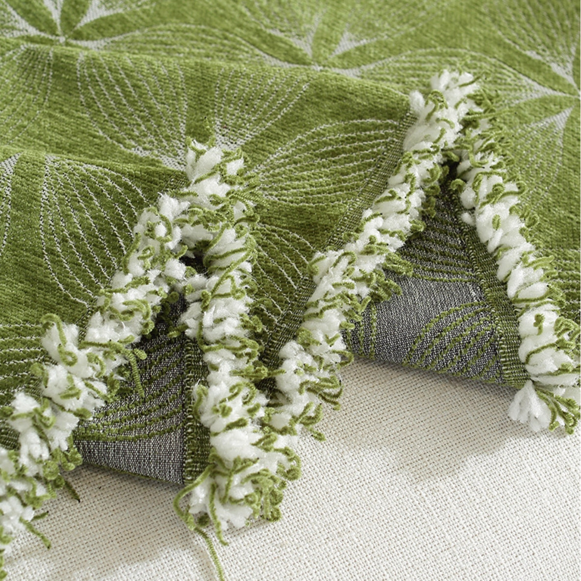 Couverture de canapé en chenille confortable