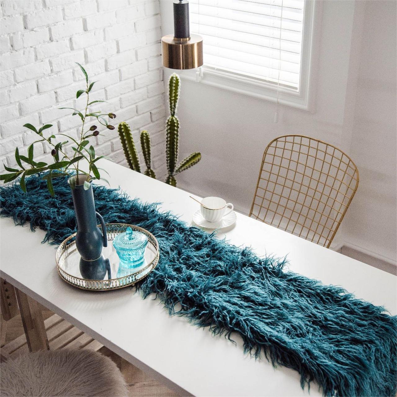 Couverture de table en fausse fourrure pour la fête Décor de banquet