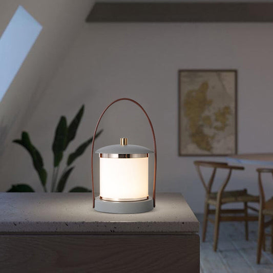 Lampe de camping LED au design cylindrique portable