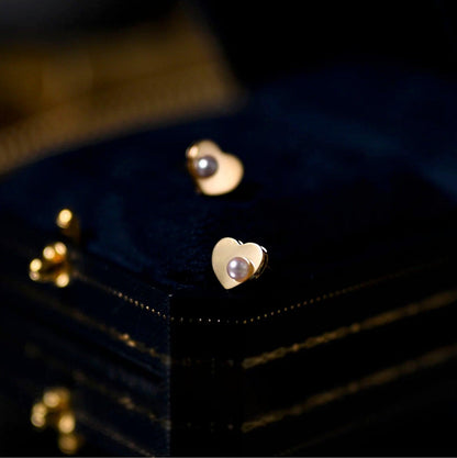 Amelie Heart Studs - Boucles d'oreilles élégantes avec perle