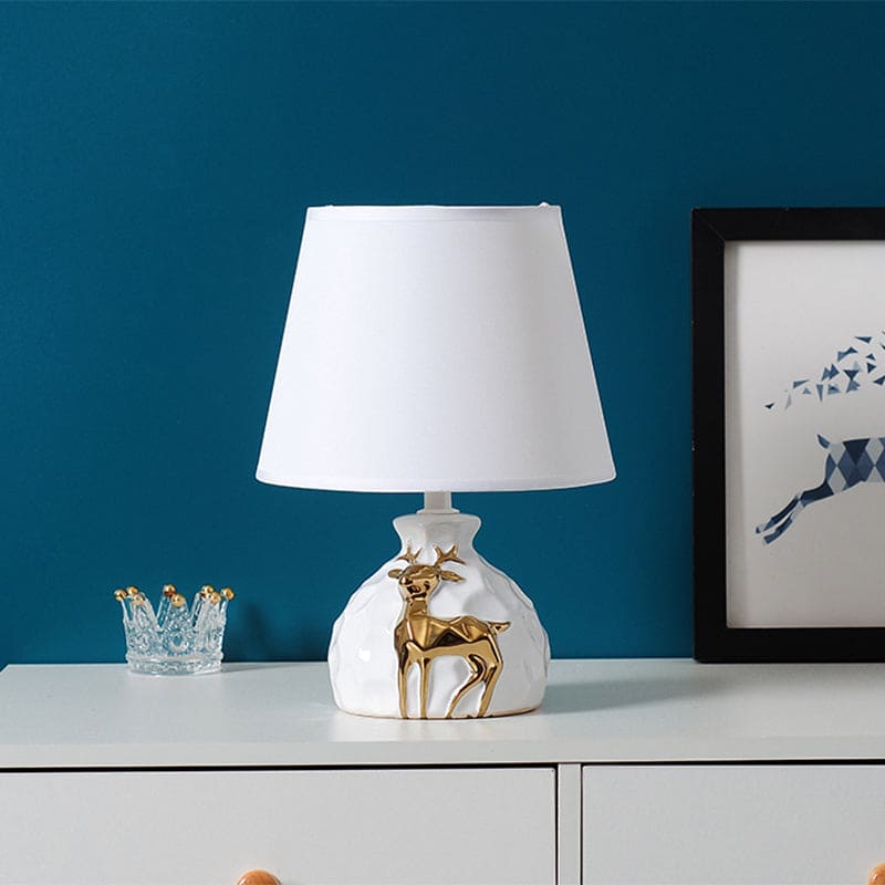 Floroux – Élégant vase cerf lampe de table pour une atmosphère chaleureuse