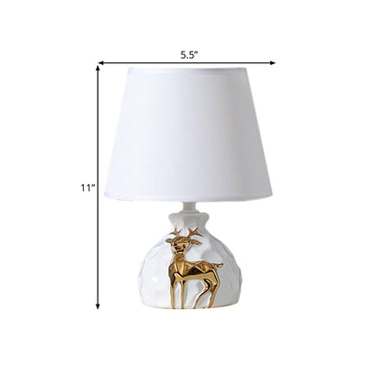 Floroux – Élégant vase cerf lampe de table pour une atmosphère chaleureuse