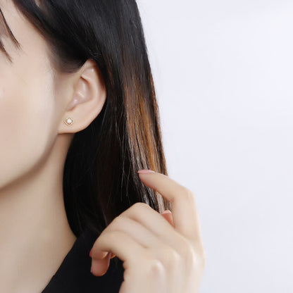 Boucles d'oreilles vintage charmantes avec opale - Collection Seraphina