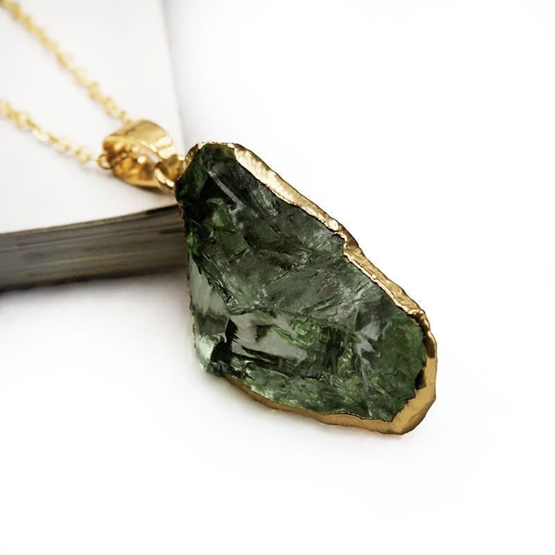 Collier Élegant en Moldavite Naturelle - Lyra