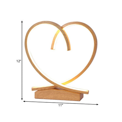 Floroux – Lampe de chevet charmante en bois avec design en cœur