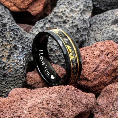 Bague Orion Élégante en Météorite Noire avec Détails en Feuille Dorée Luxe