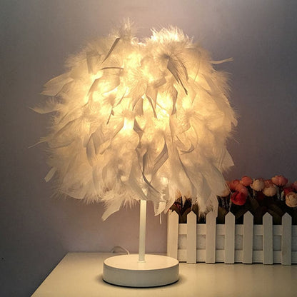 FeatherGlow – Lampe de table sphérique large en plumes