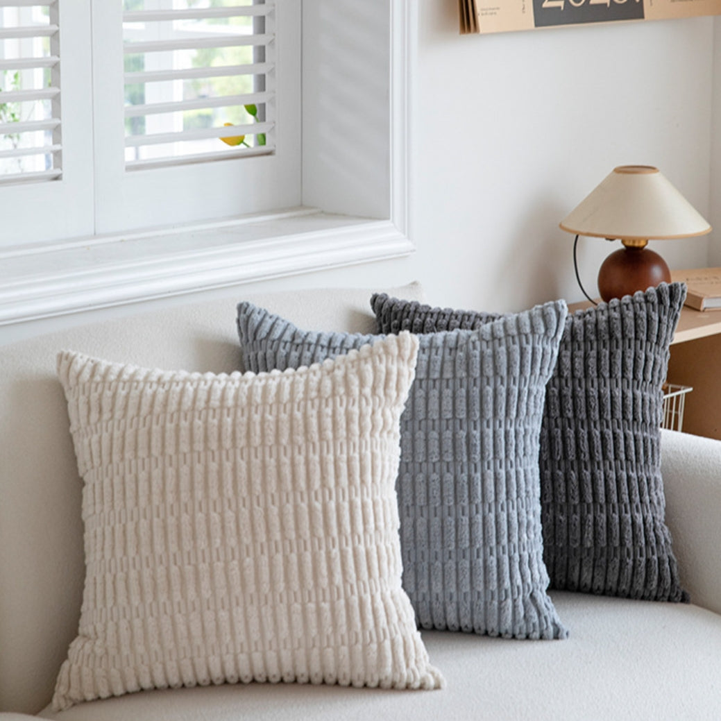 Coussin en velours côtelé rayé dimensionnel