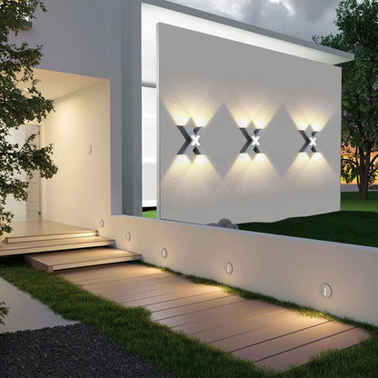 Applique LED étanche moderne en forme de X avec 4 lumières pour extérieur