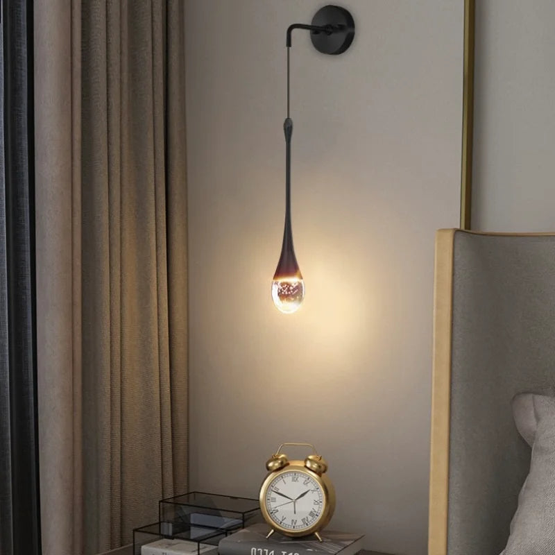 Élégante Lampe Murale en Forme de Goutte - Luxe pour Votre Intérieur