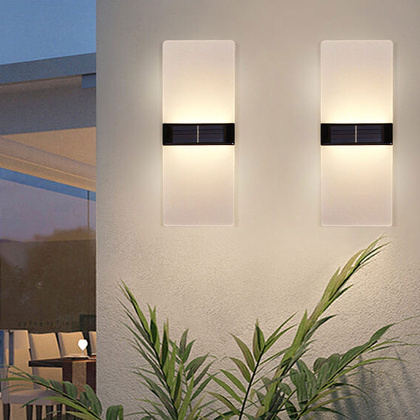 Floroux Lampe Murale Solaire LED | Résistante aux Intempéries | Éclairage Extérieur Alimenté par Solaire | Décor de Jardin & Terrasses