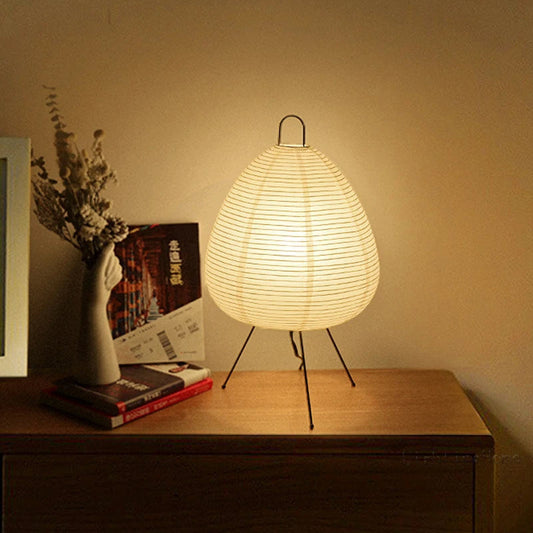 Floroux – Lampe de table inspirée du Japon pour une ambiance calme