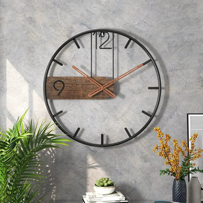 Horloge Murale en Acier et Noyer EleganceTime