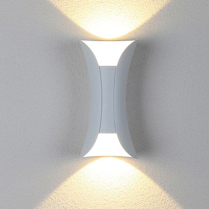Lampe murale extérieure LED moderne - LumiEdge