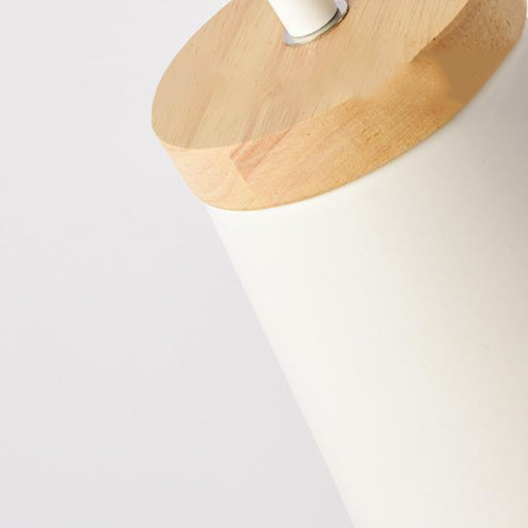 Floroux Applique Scandinave en Bois et Fer | Abat-jour Cylindrique | Design à 1 Lumière | Parfait pour Chambre et Salon