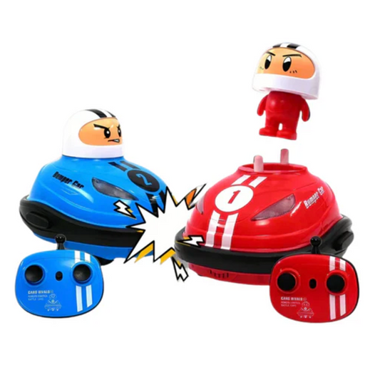 Voiture de bataille télécommandée avec poupées d'éjection 2.4G - Cadeau amusant pour enfants, pack de 2
