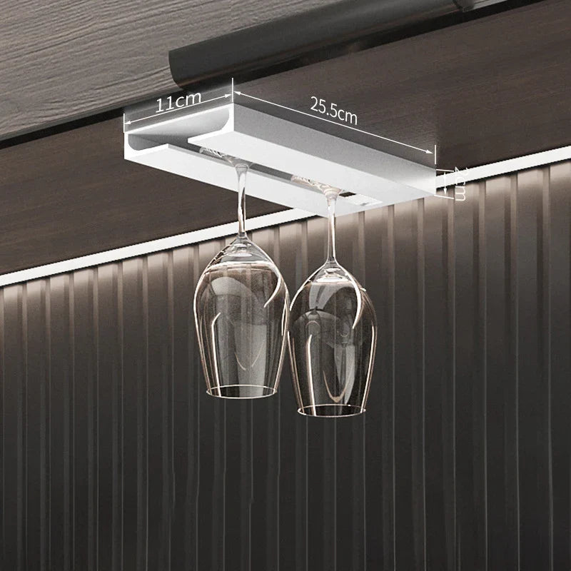 Étagère à verres à vin élégante pour un stockage élégant et gain de place