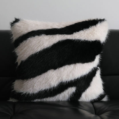 Housse de coussin moderne en fausse fourrure