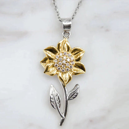 Collier Élégant en Tournesol en Or Argenté