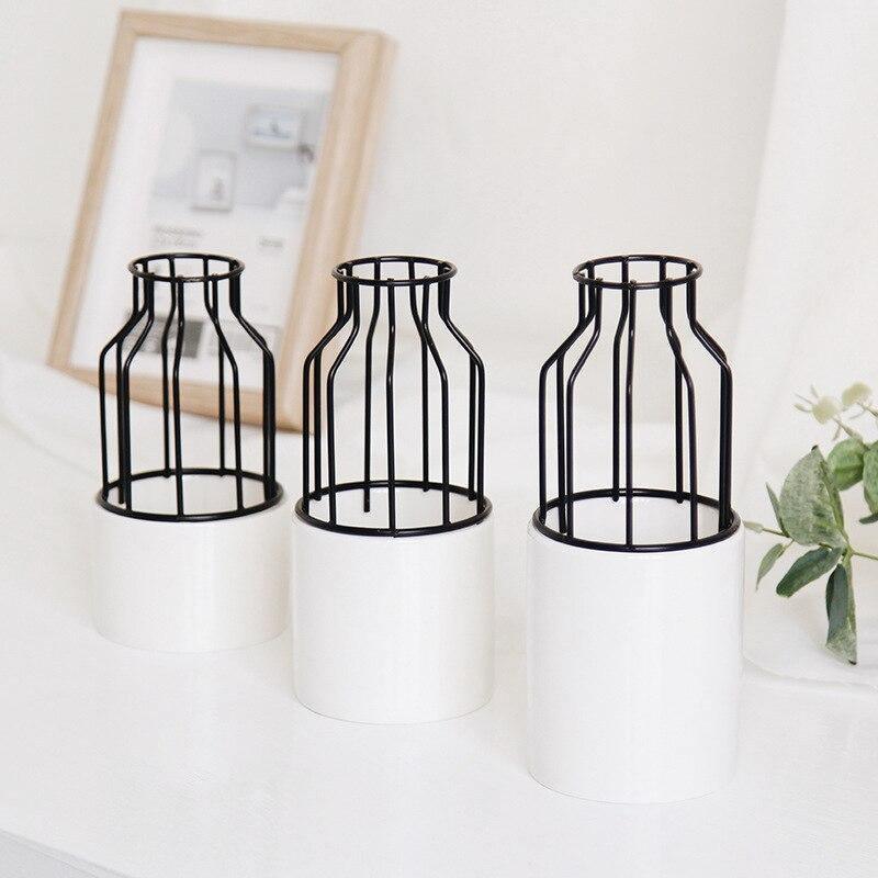 Fer-Ceramic Floroux Vase Design | Modern Grid Pattern | Elegant Decoration | For Living Room & Office