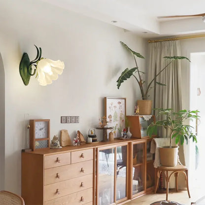 FleurLumière – Applique Murale Élégante Fleur de Muguet