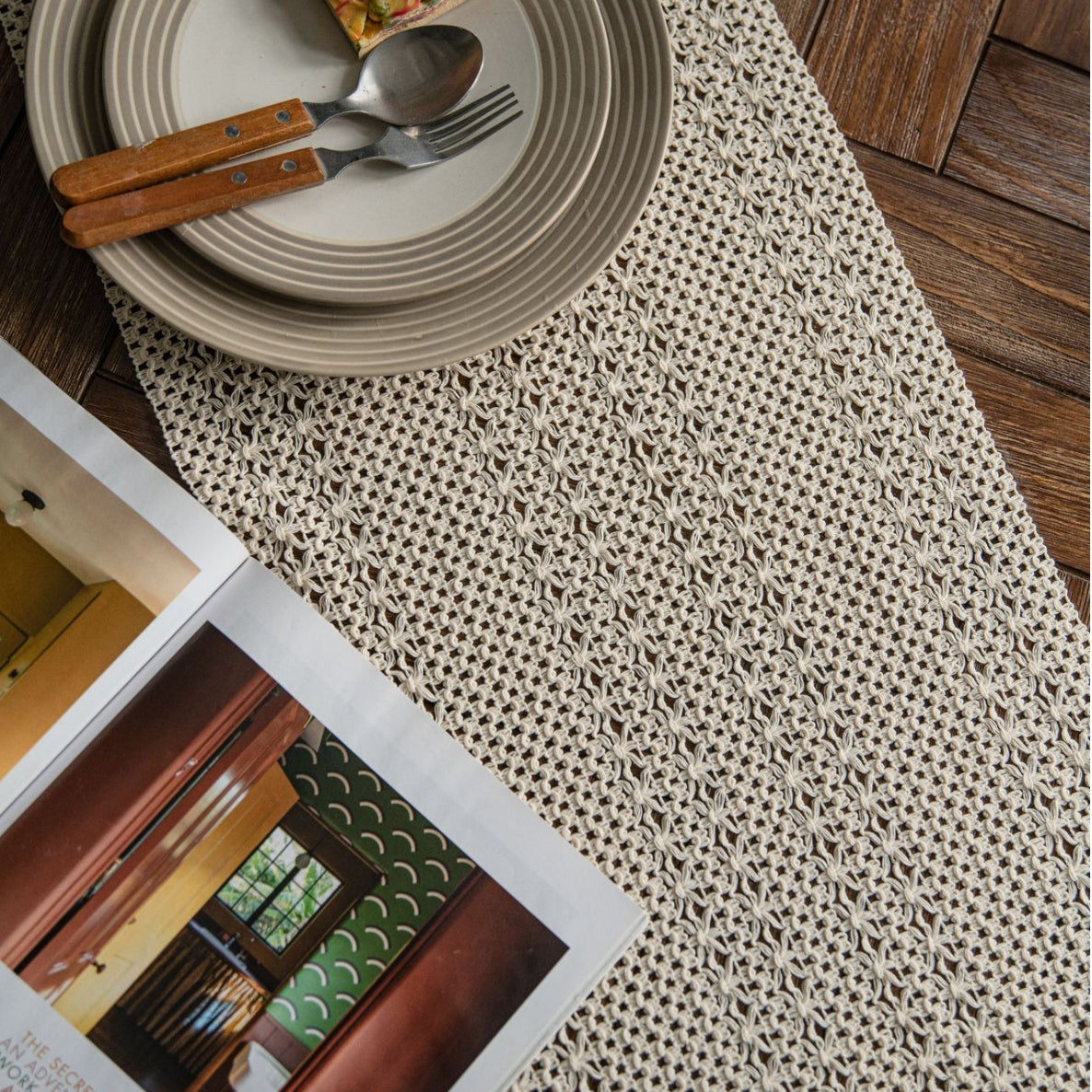 Chemin de table tricoté uni