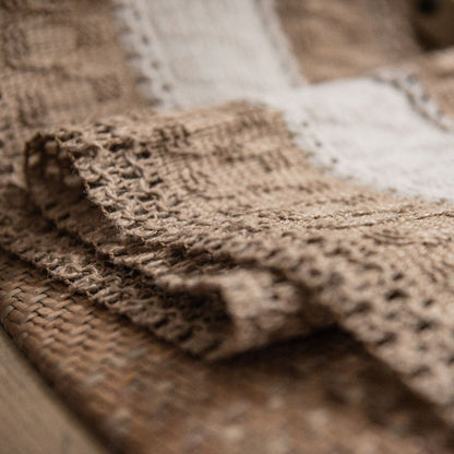 Couronne de table à tissage en trois sections