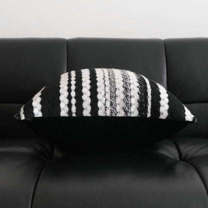 Housse de coussin moderne en fausse fourrure