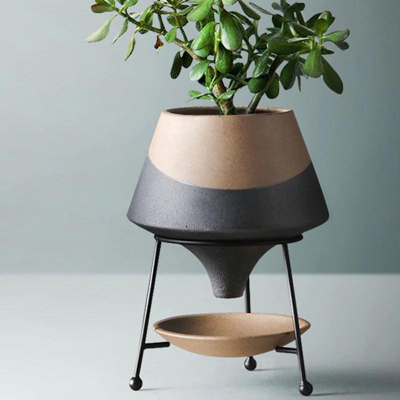 Floroux droplet-shaped plant pot with saucer | Elegant clay pot for modern decor
